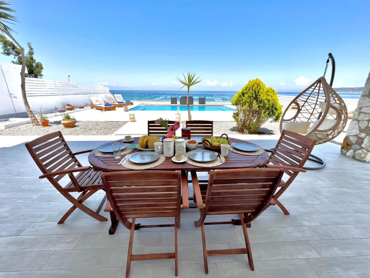 Vaso Beach Front Villa Ialysos  Dış mekan fotoğraf