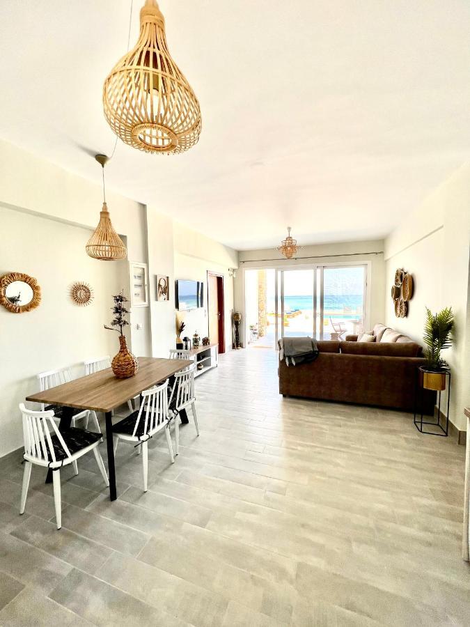 Vaso Beach Front Villa Ialysos  Dış mekan fotoğraf