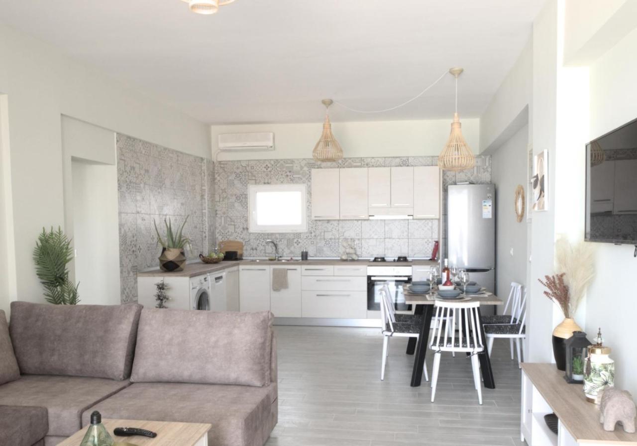 Vaso Beach Front Villa Ialysos  Dış mekan fotoğraf