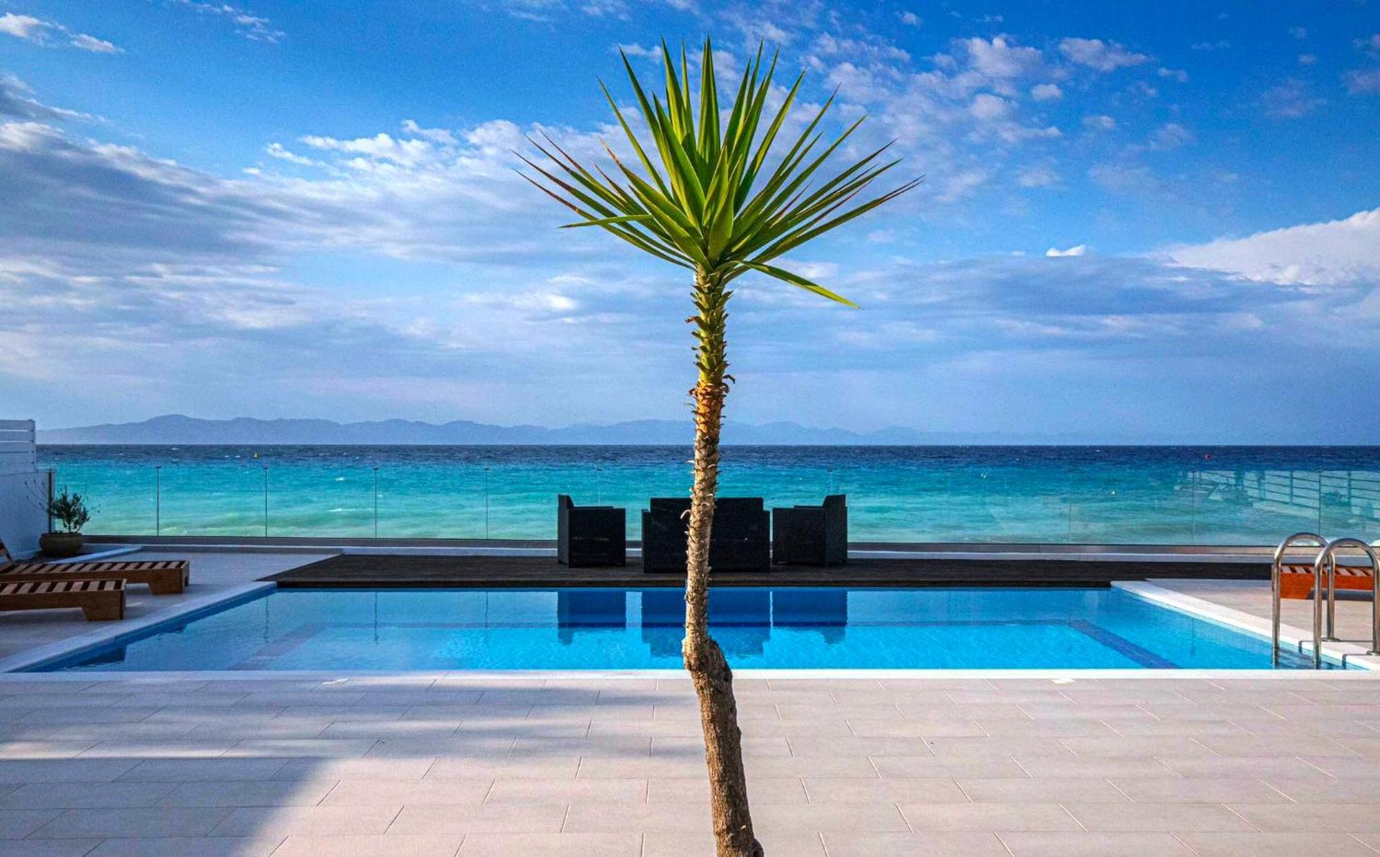 Vaso Beach Front Villa Ialysos  Dış mekan fotoğraf
